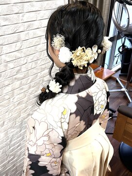 ザブックハンドサロン(The book hand salon) 袴×サイド編み下ろし