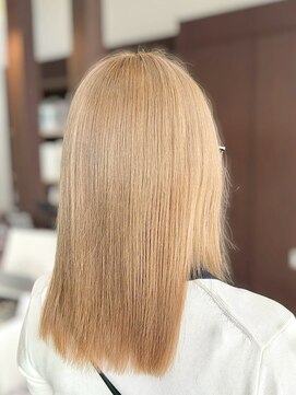 ヘアーショップ エヌアンドエー 幸手店(hairshop N&A) 透明感ミルクティーベージュロング