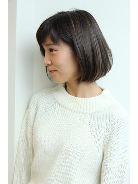 ネオリーブ クーロ(Neolive curro) シルキーボブ