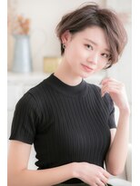 リトル アイズミ バイ ヴィーヴル(little aizumi by BIVRE)&nbsp;ボーイッシュになりすぎない、ひし形ショート