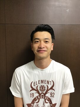 サロンドチャンピオン(SALON DE CHAMPION) ビジネスマンにおすすめフェードカット