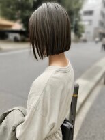 リズム(Lism)&nbsp;首長シルエットボブ【宇都宮/女性スタイリストサロン】