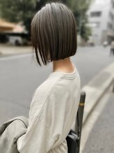 リズム(Lism)&nbsp;首長シルエットボブ【宇都宮/女性スタイリストサロン】