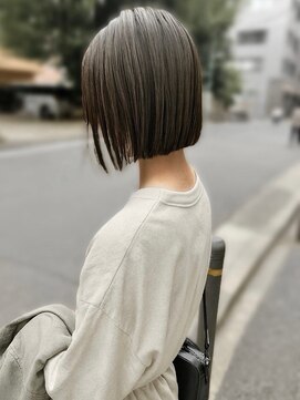 首長シルエットボブ【宇都宮/女性スタイリストサロン】