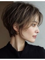 ハーツ(Heart's)&nbsp;ミセスショート×白髪ぼかしカラー３０代４０代５０代６０代