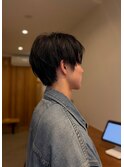 ナチュラルな襟足