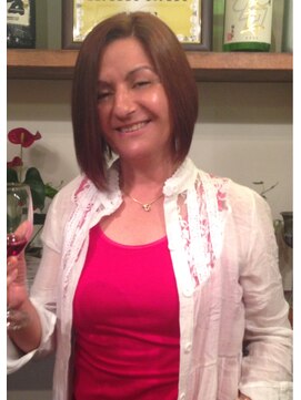 ヘア バー(HAIR BAR) 前下がりボブ