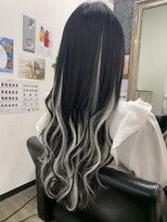 ヘアーグランデシーク(Hair Grande Seeek)&nbsp;ブラック×ホワイトグラデーション