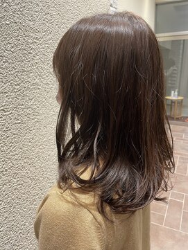 エルサフィロ ヨドヤバシ(el zafiro yodoyabashi) リアルお客様スタイル　ミディアム　 ヘルシースタイル /30代