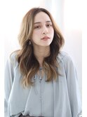 センターパート×ゆるふわ大人ロング