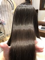 ブランシェ神領店&nbsp;最高のツヤ☆酸性ストレート☆《高橋》