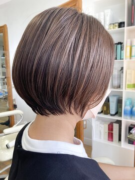 ヘッズ 本八幡店(HEADS) 外ハネボブ　セクションカラー　ペールベージュ