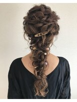 ガッコ(GACCO)&nbsp;ロングヘア編み下ろし　ヘアアレンジ