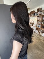 ヘアーアイストゥーレ(HAIR ICI TRE)&nbsp;ロング　ブリーチなし　ダークグレー　グレージュ　担当阿知波