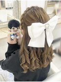 編み込みカチューシャハーフアップ
