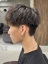 フイ 新宿3丁目(Hui)&nbsp;ハイトーンカラー/マッシュパーマ/アースカラー/men's/