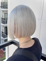 ラビス 浦和(Lovis)&nbsp;前髪／アンブレラカラー／ウェーブパーマ／韓国マッシュ