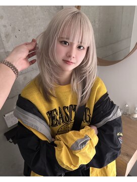 モニカ(MONIQA) ホワイトベージュ