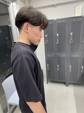 グリ(GRIS) ニュアンスフェザーパーマスタイル/西金沢/金沢