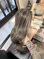 ブレンド 渋谷(BLend)&nbsp;ハイライトカラーバタフライカット