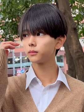 ナチュラル 渋谷(NATURAL) ●フェザーパーマ／スパイキーショート［メン ズ／渋谷］