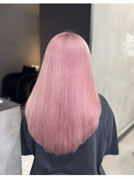 韓国アイドル風 ハイトーンピンク