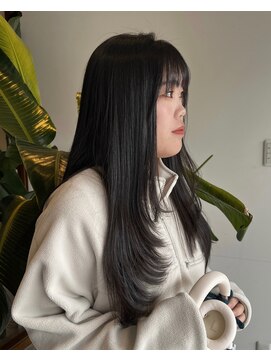 ソエラ(Soera) ロングレイヤーカット