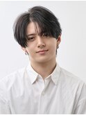 毛流れヘア金髪ナチュラルセンターパートツーブロック