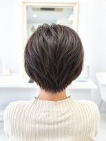 アトリーチェ 六科店(ATTRICE)&nbsp;大人のふんわり丸みショート×ナチュラルグレイ