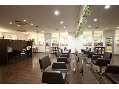 アール ヘアーアンドメイク 大雄山店(R Hair&Make)