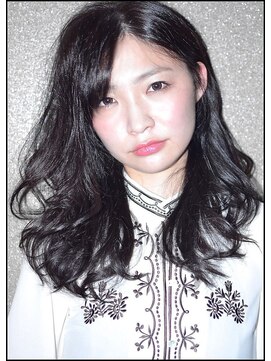 コーボ 柏(COVO) 【COVO柏/小鴨俊彦】大人可愛い耳かけ黒髪カール