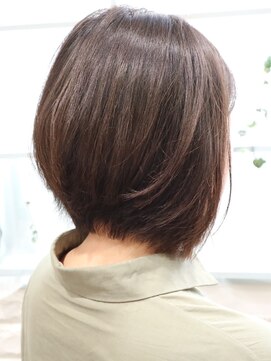 アフラワーヘア(a FLower HAIR) 前下がり☆クールボブ