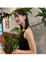 ヒュージ 三軒茶屋(huge)&nbsp;外ハネボブミディアム×ニュアンスカラー_フェミニンロング