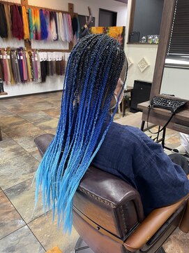 リブール(Libur) blue ombre braids