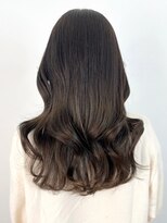 アイティー バイ アルバム 中野店(IT by ALBUM)&nbsp;クリアグレー_グレーベージュレイヤーロング前髪パーマ_ba464601