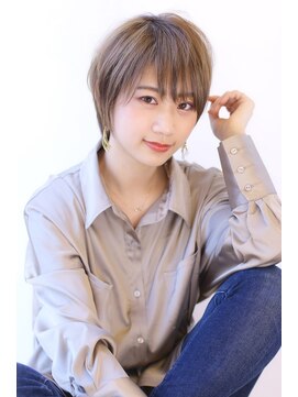 オーロ 千里山店(ORO) 20代30代40代50代美髪ピンクブラウン切りっぱなしボブショート