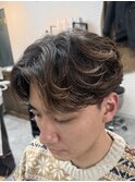 フェザーパーマ×センターパート