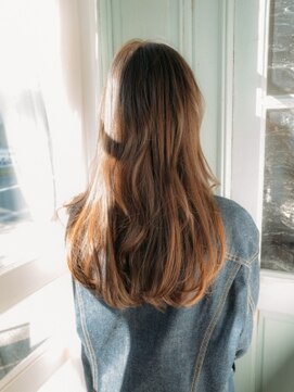 ヘアアンドリラクゼーション シャッセ(Hair&Relaxation SASE) 大人ロングレイヤー