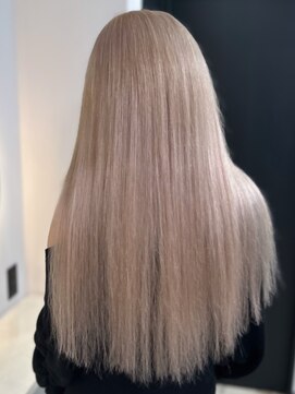 ラピス 福岡天神店(Lapis) ホワイトベージュ/ブリーチ/髪質改善/レイヤーカット