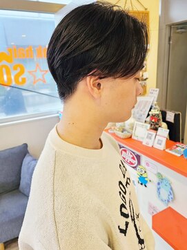 《RIP SOUL》センターパート 毛流れニュアンスパーマ