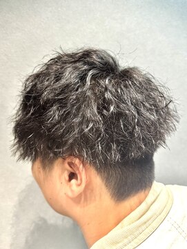 ライム(RHYME) ツイストスパイラルマッシュ/メンズ/パーマ/10代/20代/行徳