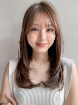 アグノス 青山(Agnos)&nbsp;大人可愛いくびれヘアうるツヤミディアムレイヤーカット艶感