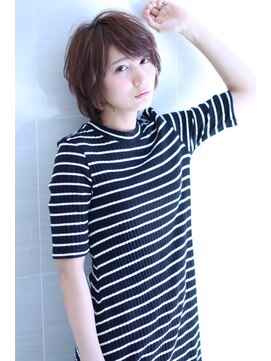 オーロ 西宮店(ORO) 斜めバングのエフォートレスショートボブ