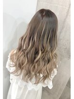 ミラク 町田(MIRAC)&nbsp;【MIRAC町田店河原崎】アッシュベージュグラデ×シールエクステ