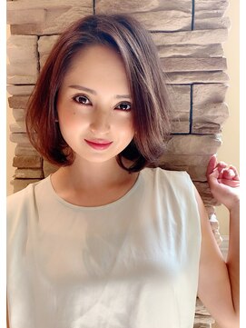 レウナ 外苑前(Reuna) 大人可愛い ボブ ショートボブ ワンカールパーマ