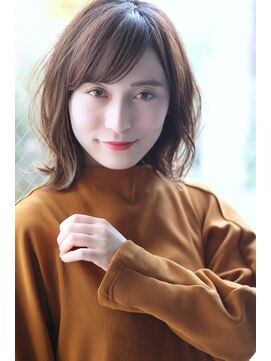 リップス デリコ(LIPS derico) 《LIPSderico》柔らかいベージュカラー×くびれセミディ