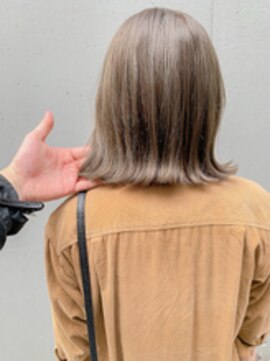 フラム 渋谷(flamme) 【flamme】ミルクグレージュ