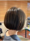 ナチュラルショートボブ