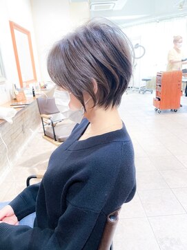 ネオリーブ クタ 町田店(Neolive kuta) 大人ショート【町田、町田駅211209】