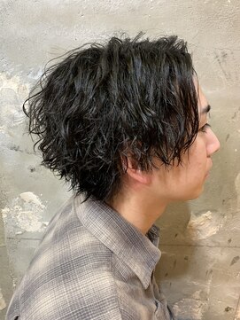 アカ(ACA) センターパートツイストスパイラルパーマツイストパーマ札幌大通